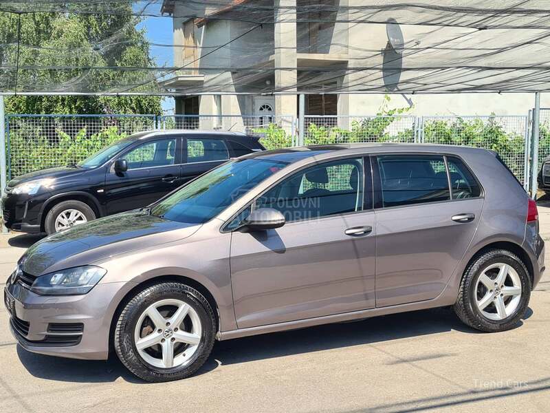 Volkswagen Golf 7 1.6 TDI XENON