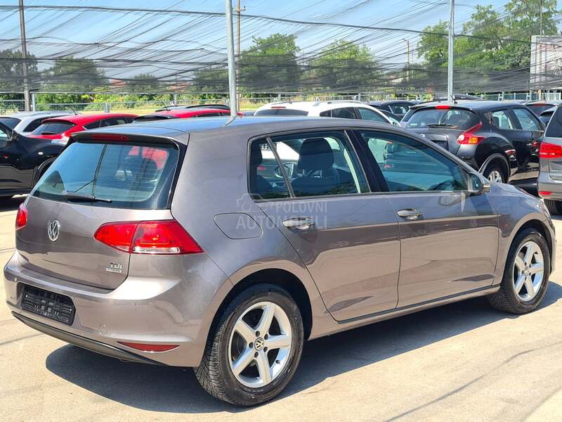 Volkswagen Golf 7 1.6 TDI XENON