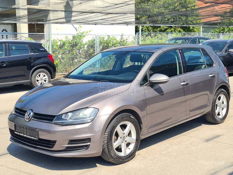 Volkswagen Golf 7 1.6 TDI XENON