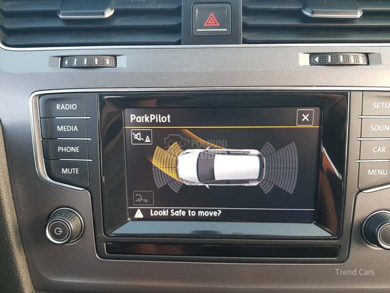 Volkswagen Golf 7 1.6 TDI XENON