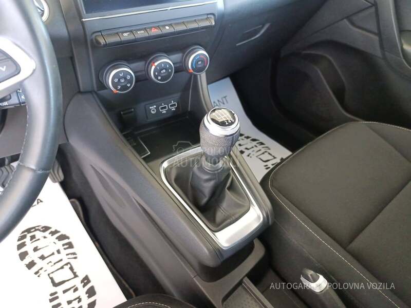 Renault Captur 1.0 TCE