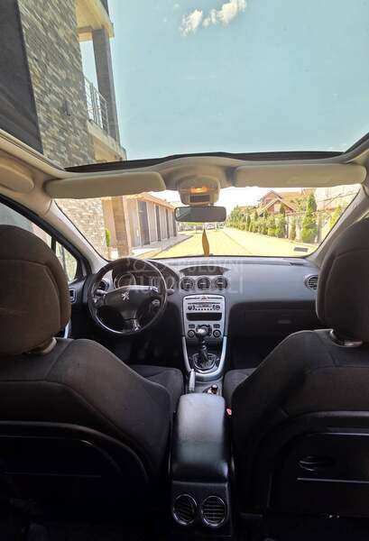 Peugeot 308 SALONSKO STANJE