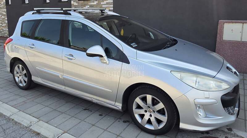 Peugeot 308 SALONSKO STANJE