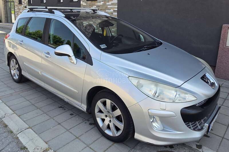 Peugeot 308 SALONSKO STANJE