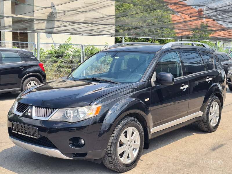 Mitsubishi Outlander 2.0TDI N A V I 7 SED