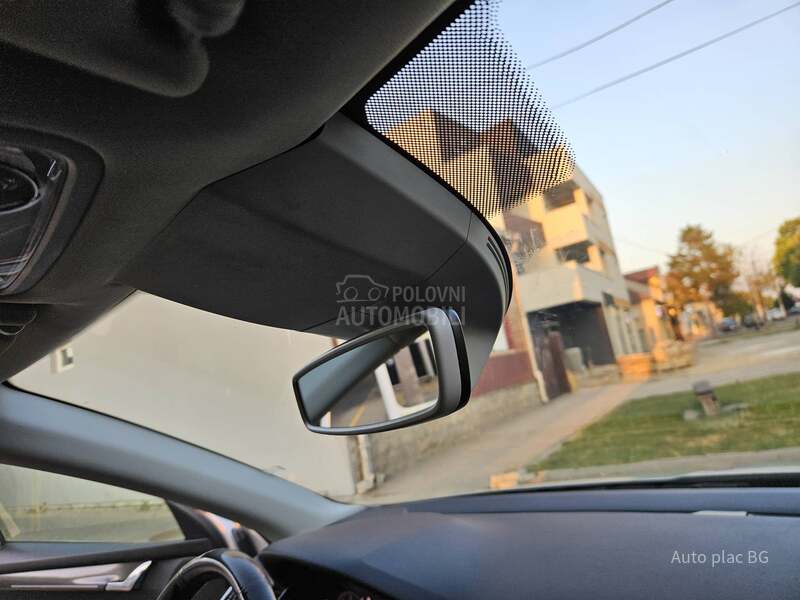 Škoda Octavia 2.0tdi VIRT/KAM/LED