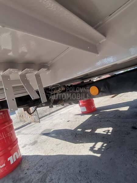 Mercedes Benz kiper sanduk miler