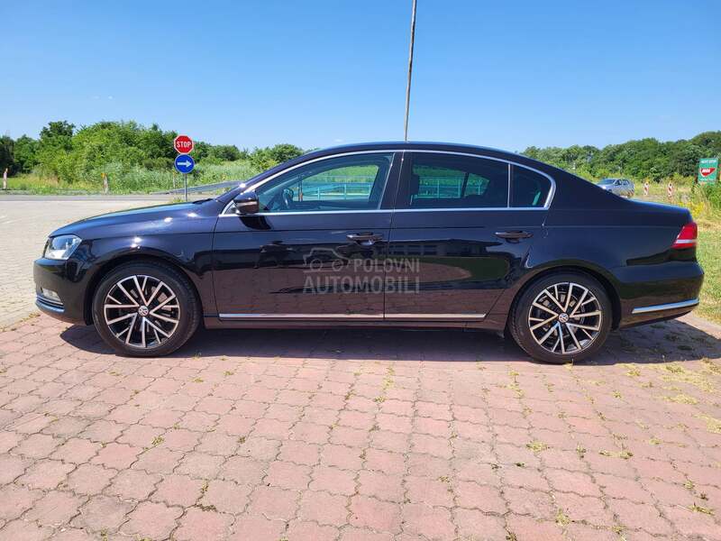 Volkswagen Passat B7 HIGHLINE/AUT/REG