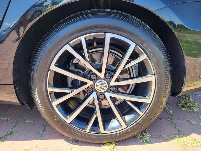 Volkswagen Passat B7 HIGHLINE/AUT/REG