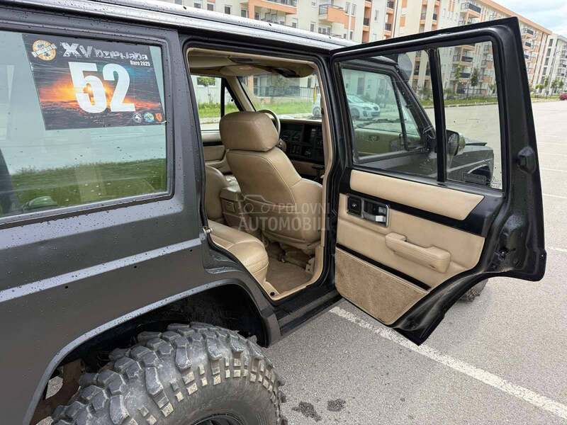 Jeep Cherokee 