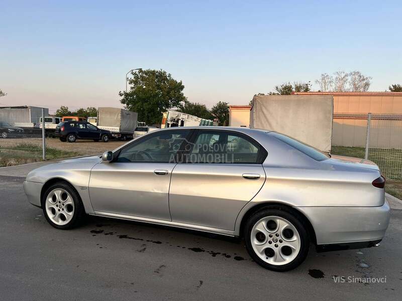 Alfa Romeo 166 2.4