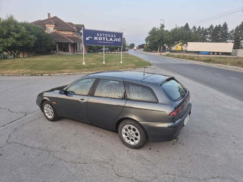 Alfa Romeo 156 