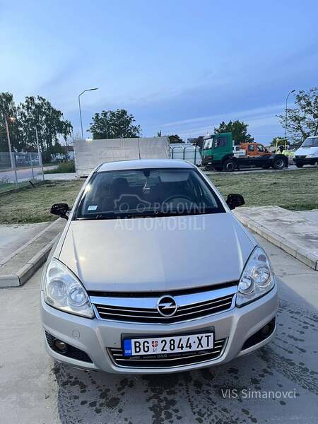 Opel Astra H 1.6