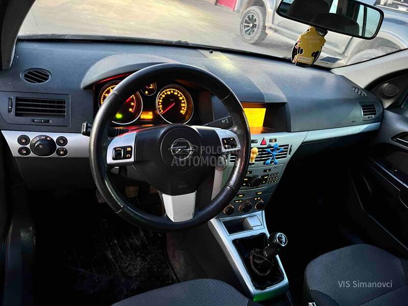 Opel Astra H 1.6