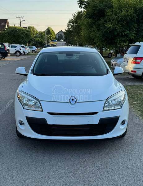 Renault Megane 1.6 16V DYNAMIQUE