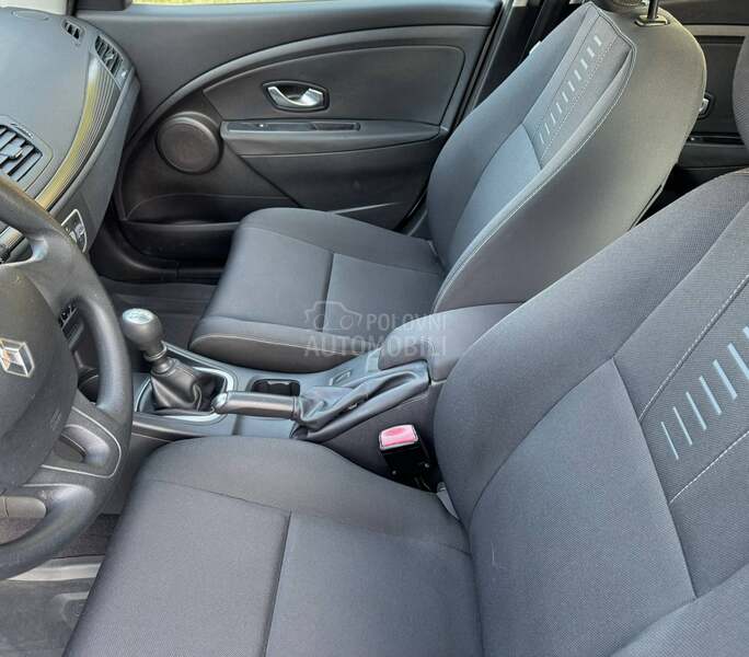 Renault Megane 1.6 16V DYNAMIQUE