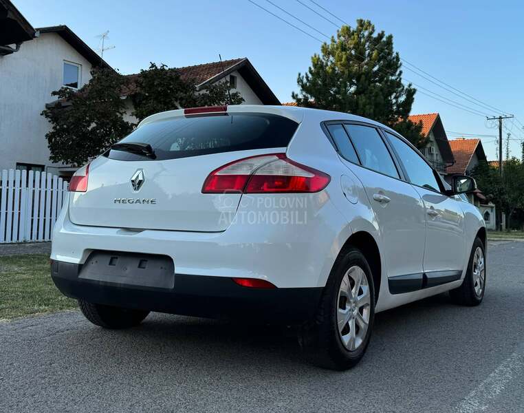 Renault Megane 1.6 16V DYNAMIQUE