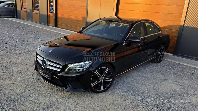 Mercedes Benz C 200 1.6 AMG AVANTGARD