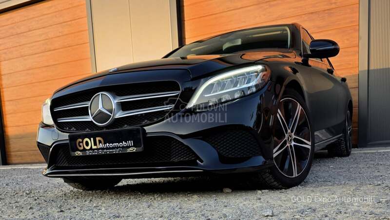 Mercedes Benz C 200 1.6 AMG AVANTGARD