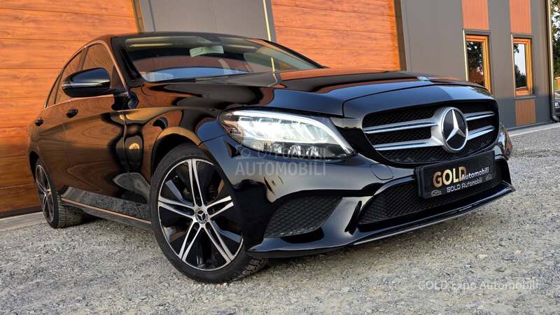 Mercedes Benz C 200 1.6 AMG AVANTGARD