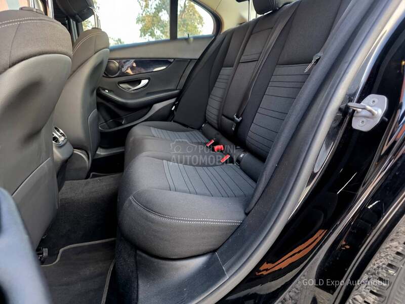 Mercedes Benz C 200 1.6 AMG AVANTGARD