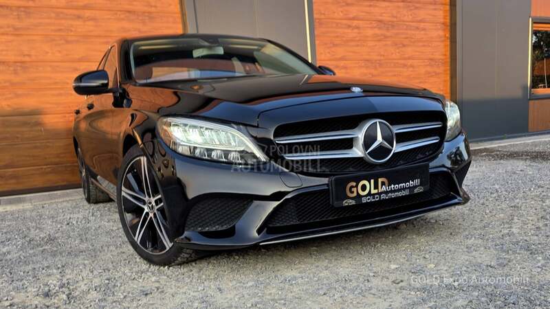 Mercedes Benz C 200 1.6 AMG AVANTGARD