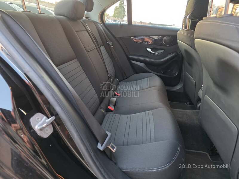 Mercedes Benz C 200 1.6 AMG AVANTGARD
