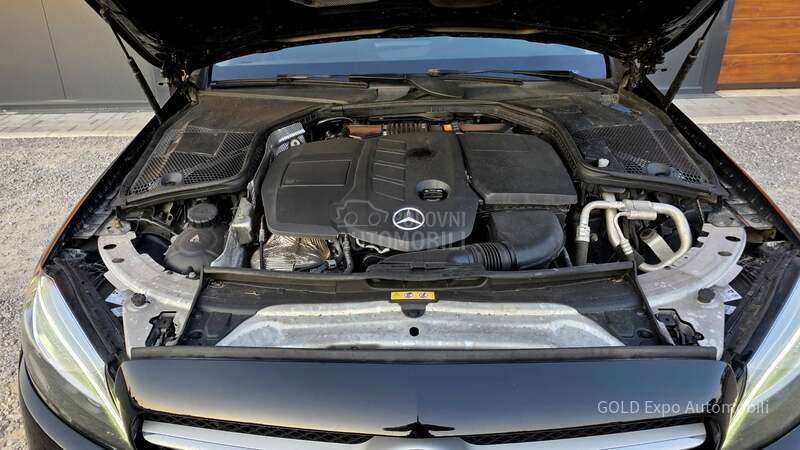 Mercedes Benz C 200 1.6 AMG AVANTGARD