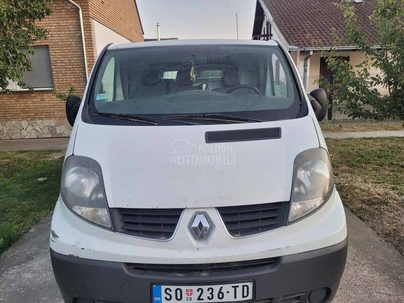 Renault Trafic 2.5dci produženi