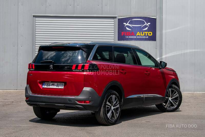 Peugeot 5008 1.2 EAT PANO 7seats