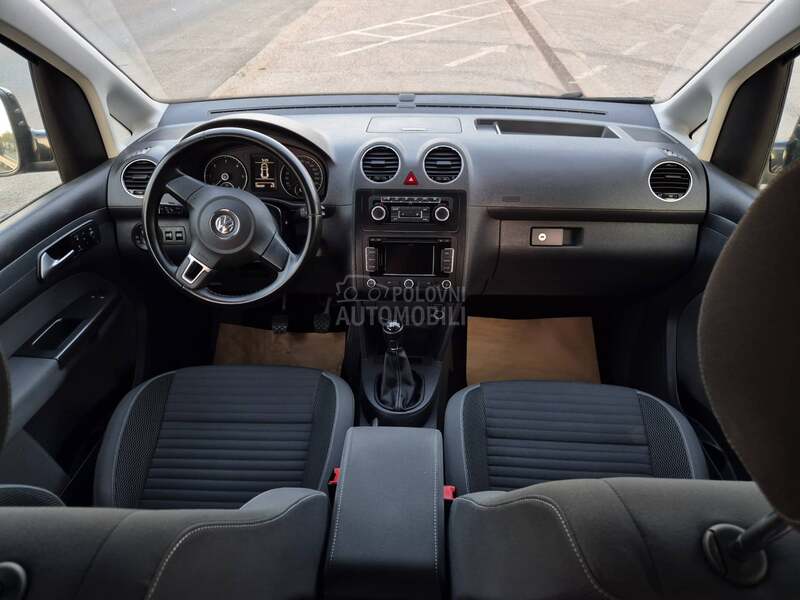 Volkswagen Caddy Maxi 1.6tdi 5Sed/T.e.r.e.t