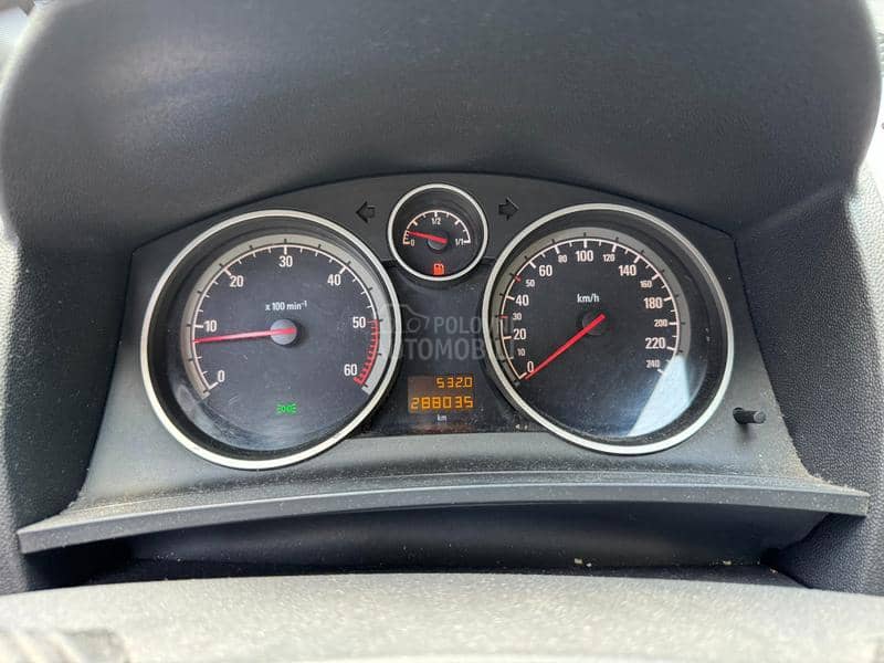 Opel Zafira 1.9 CDTI