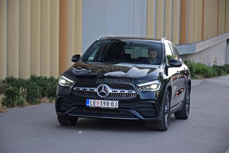Mercedes Benz GLA 220 D 4MATIC