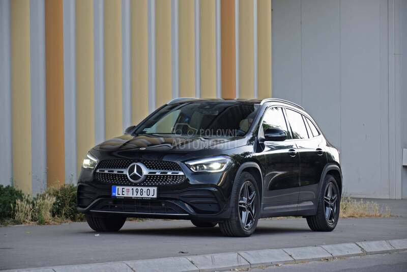 Mercedes Benz GLA 220 D 4MATIC