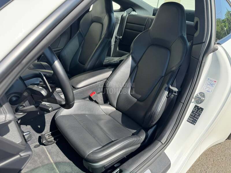 Porsche 911 S