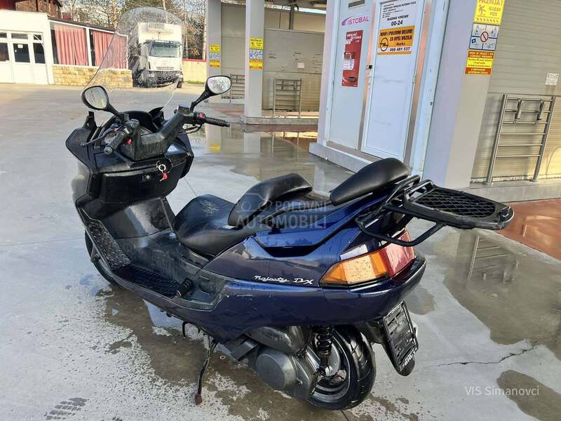 Yamaha majesty 250