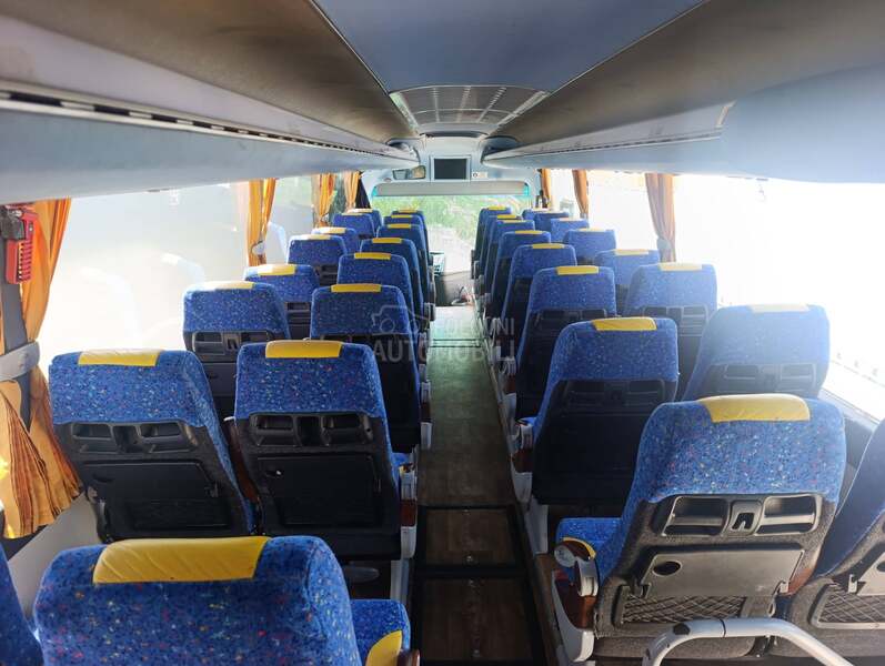 Volvo B7R