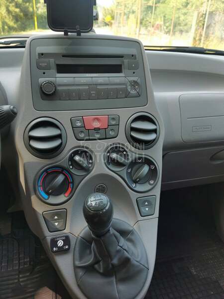 Fiat Panda 4x4 Climbing