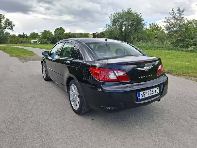 Chrysler Sebring Dugo-reg