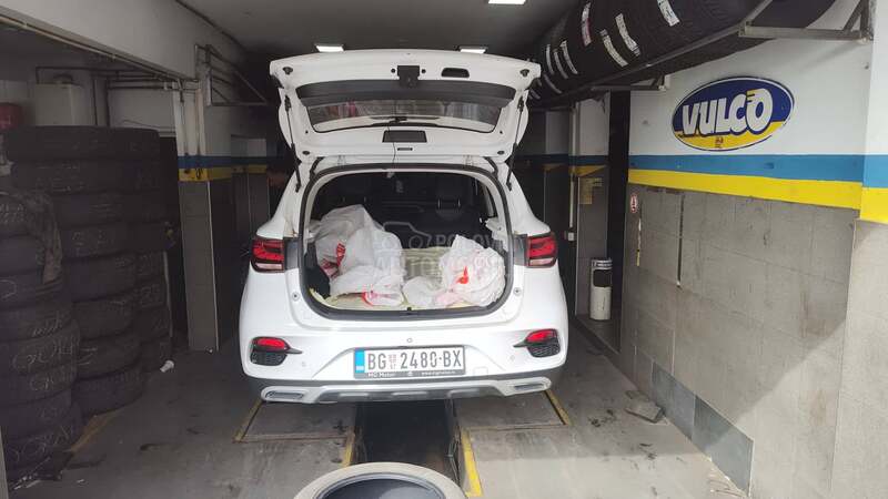 MG ZS 1.0 T-GDI LUXURY