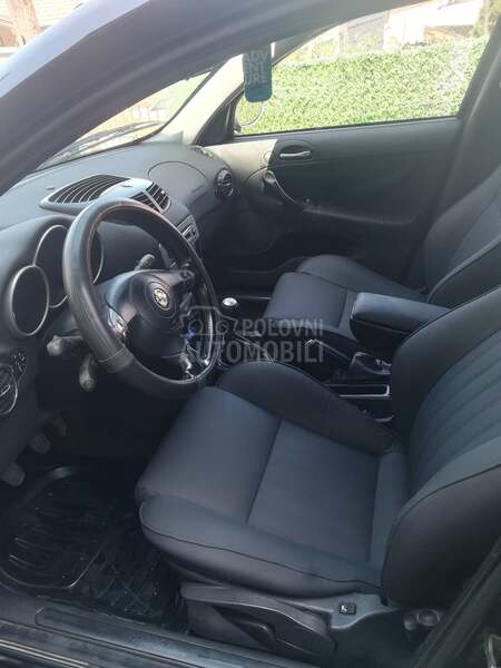 Alfa Romeo 147 , Reg. 12.2025.