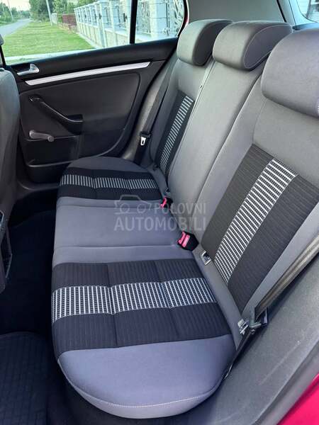 Volkswagen Golf 5 UNITED