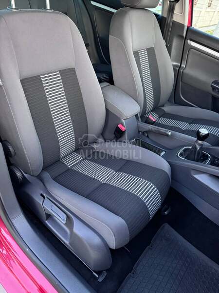 Volkswagen Golf 5 UNITED