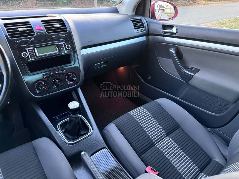 Volkswagen Golf 5 UNITED