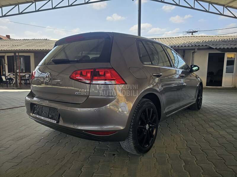 Volkswagen Golf 7 1.4 TGI HIGHLINE