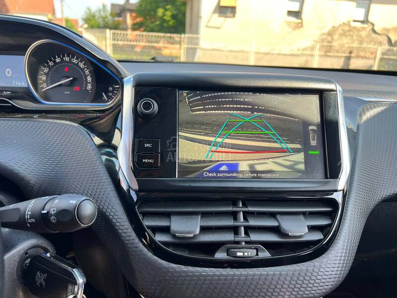 Peugeot 2008 ALURE kam/nav