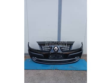 Prednji branik za Renault Scenic od 2003. do 2008. god.