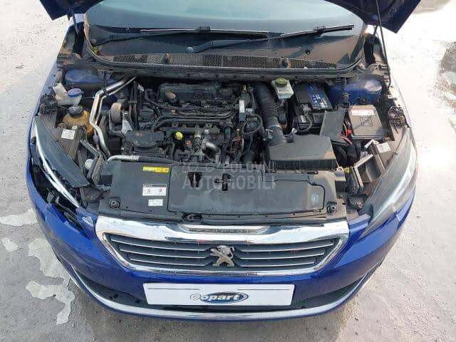 Peugeot 308 AH01 AHX 2015. god. -  kompletan auto u delovima