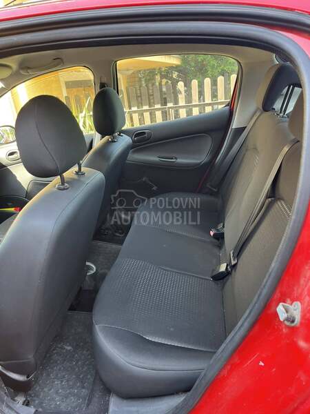 Peugeot 206 plus 