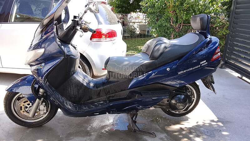 Suzuki Burgman 400cc